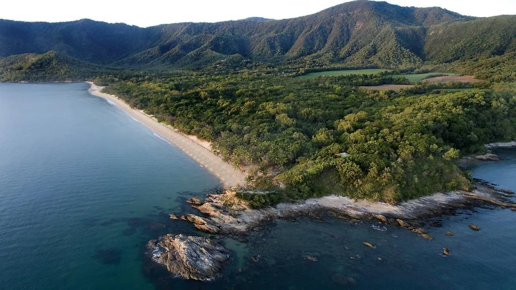 Thala Beach Nature Reserve Hotel Oak Beach