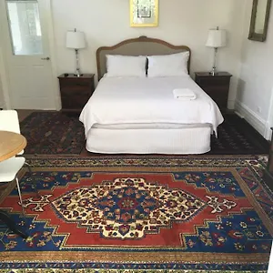 https://hyde-park-luxury-room.hotelsperth.org